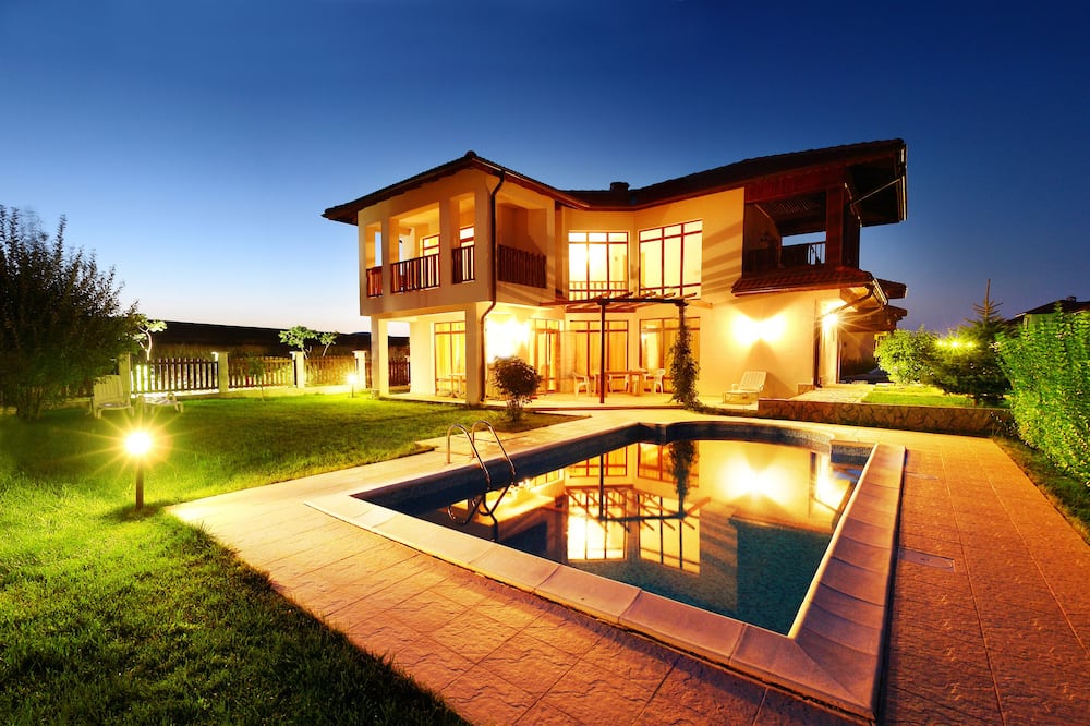 Generaator House