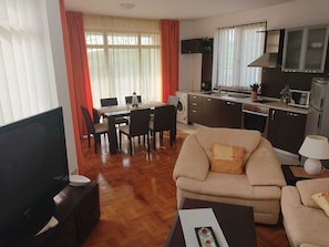 Family Villa | Living room - Generaator House (Pomorie)