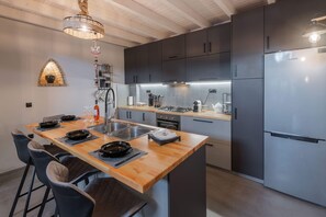 Apartment | Private kitchen | Fridge, oven, stovetop, espresso maker - The Autograph Loft Collection near Corfu Town (Corfu)
