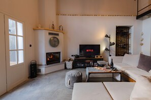 Apartment | Living room