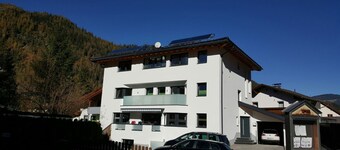 Apartment Spiss - Holiday apartment OG