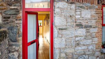 Cottage | Exterior