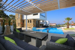 Utomhuspool