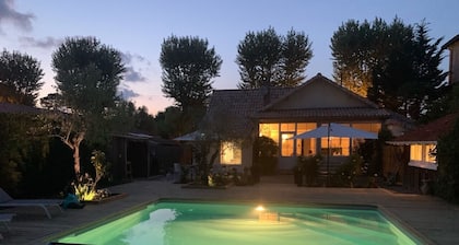 Villa Marguerite à Arès, Près du Bassin D'arcachon et de L'ocean