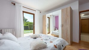 Rumah | 4 kamar tidur