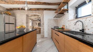 Villa | Private kitchen | Electric kettle