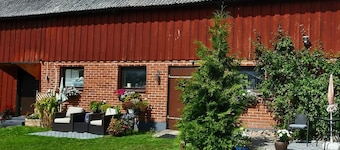 1 Bed Flat - Sleeps 3 - Pets - Parking - Wifi