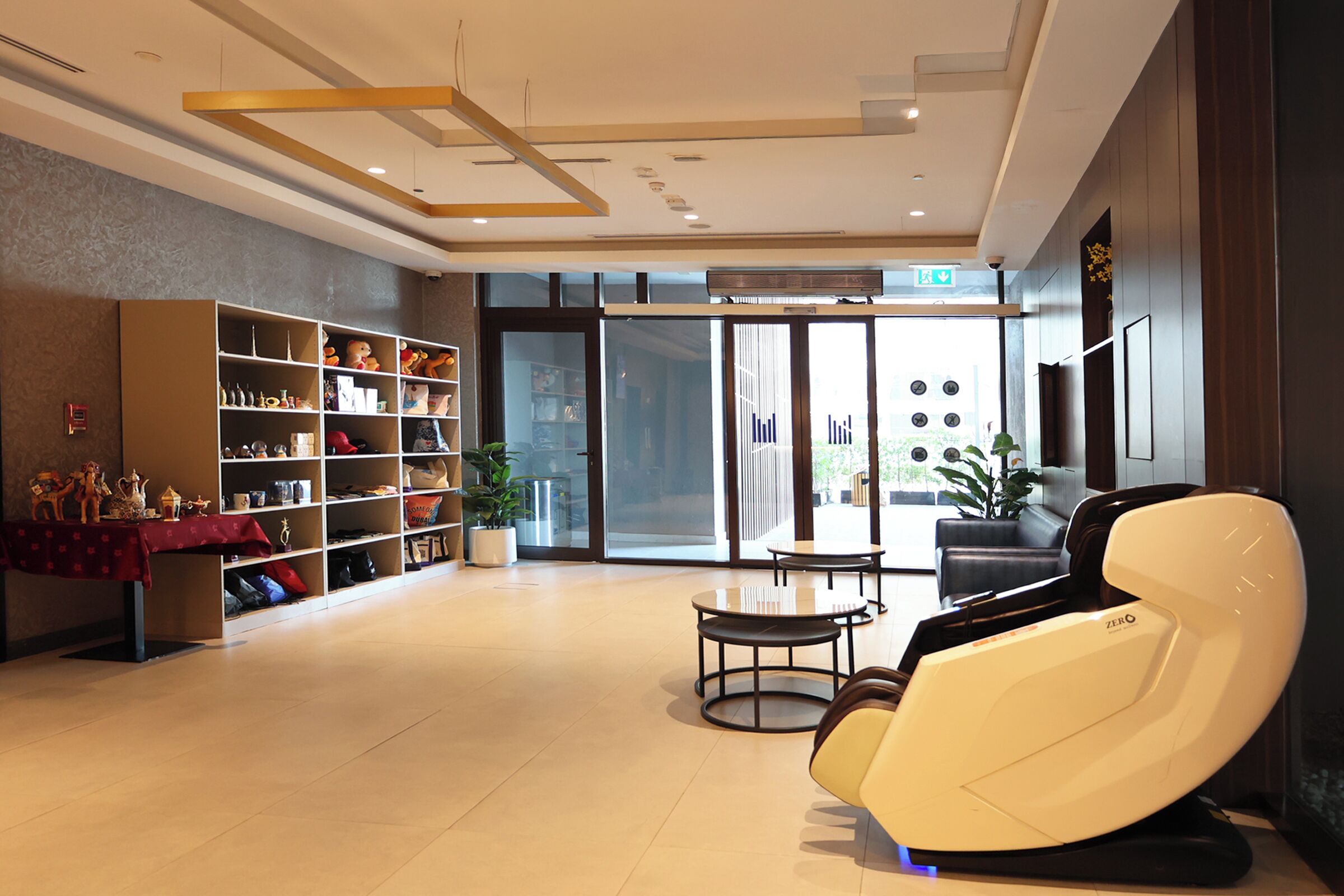 Photo - Kingsgate Al Jaddaf Hotel by Millennium