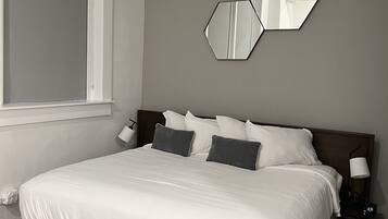 Deluxe Room, 1 King Bed with Sofa bed, Non Smoking | Premium bedding, down comforters, desk, laptop workspace
