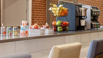 Petit déjeuner à emporter compris tous les jours