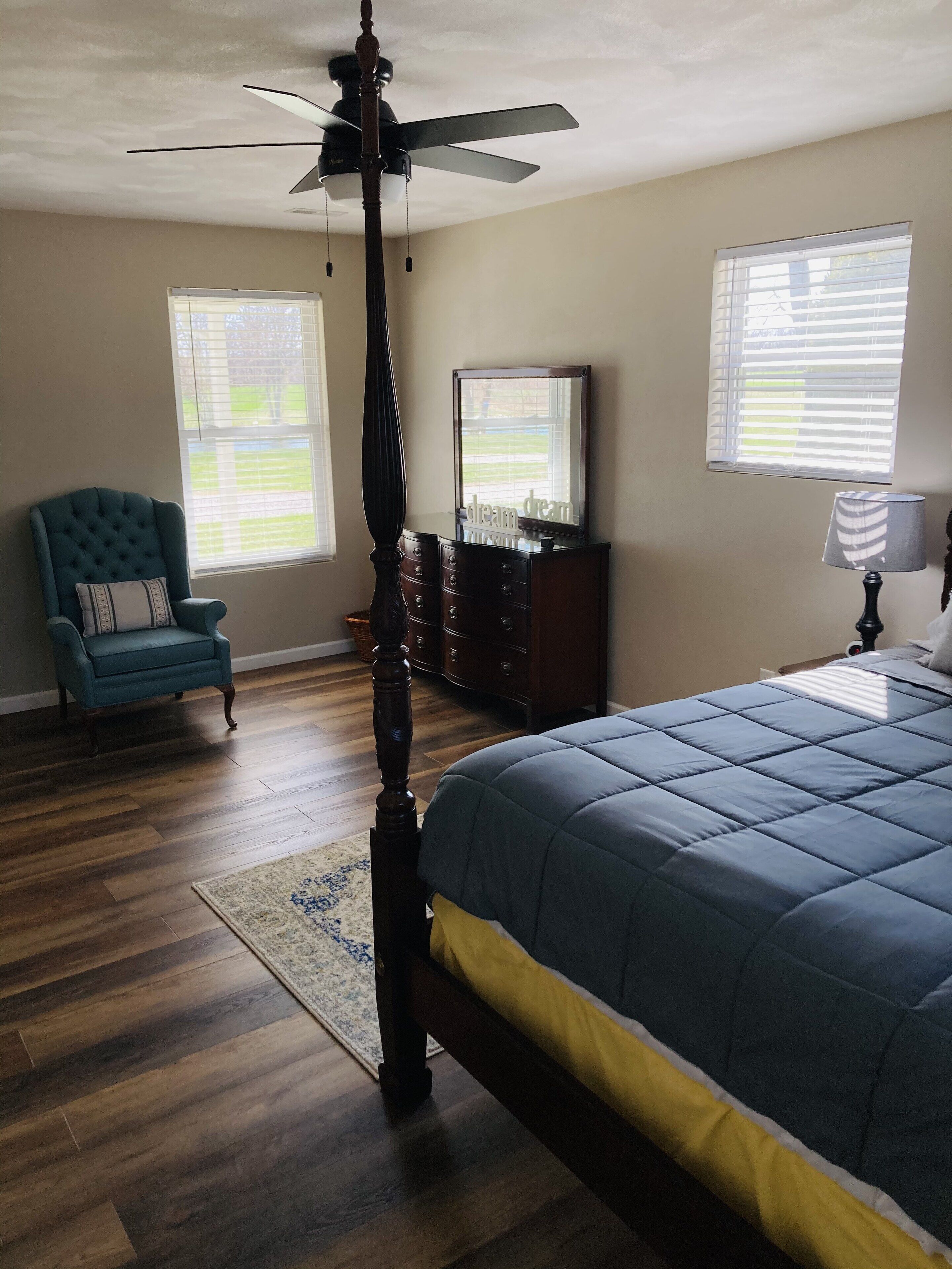 2 bedrooms, iron/ironing board, free WiFi, bed sheets