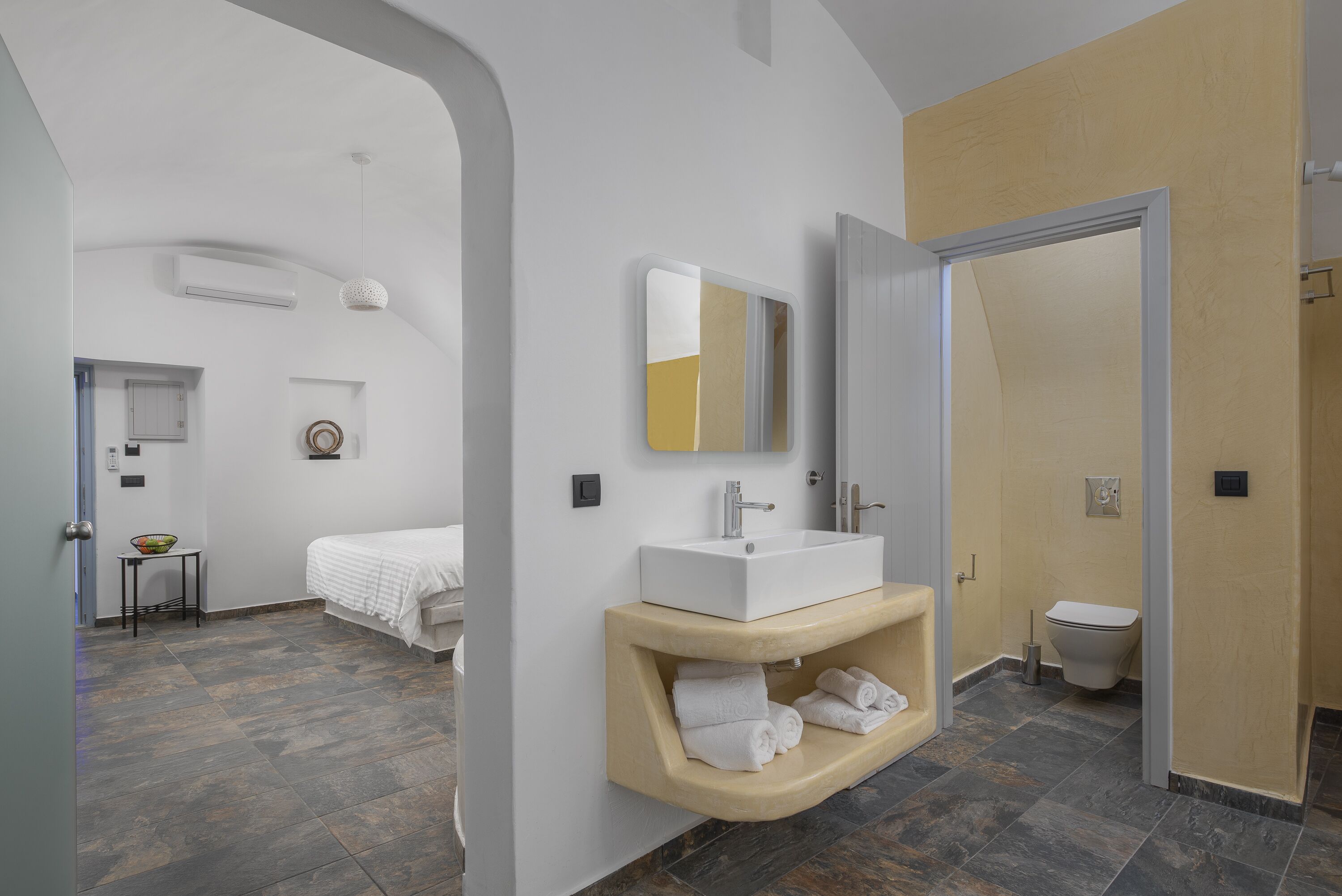 deluxe suite (outdoor hot tub) | bathroom | shower, free toiletries, hair dryer, dressing gowns