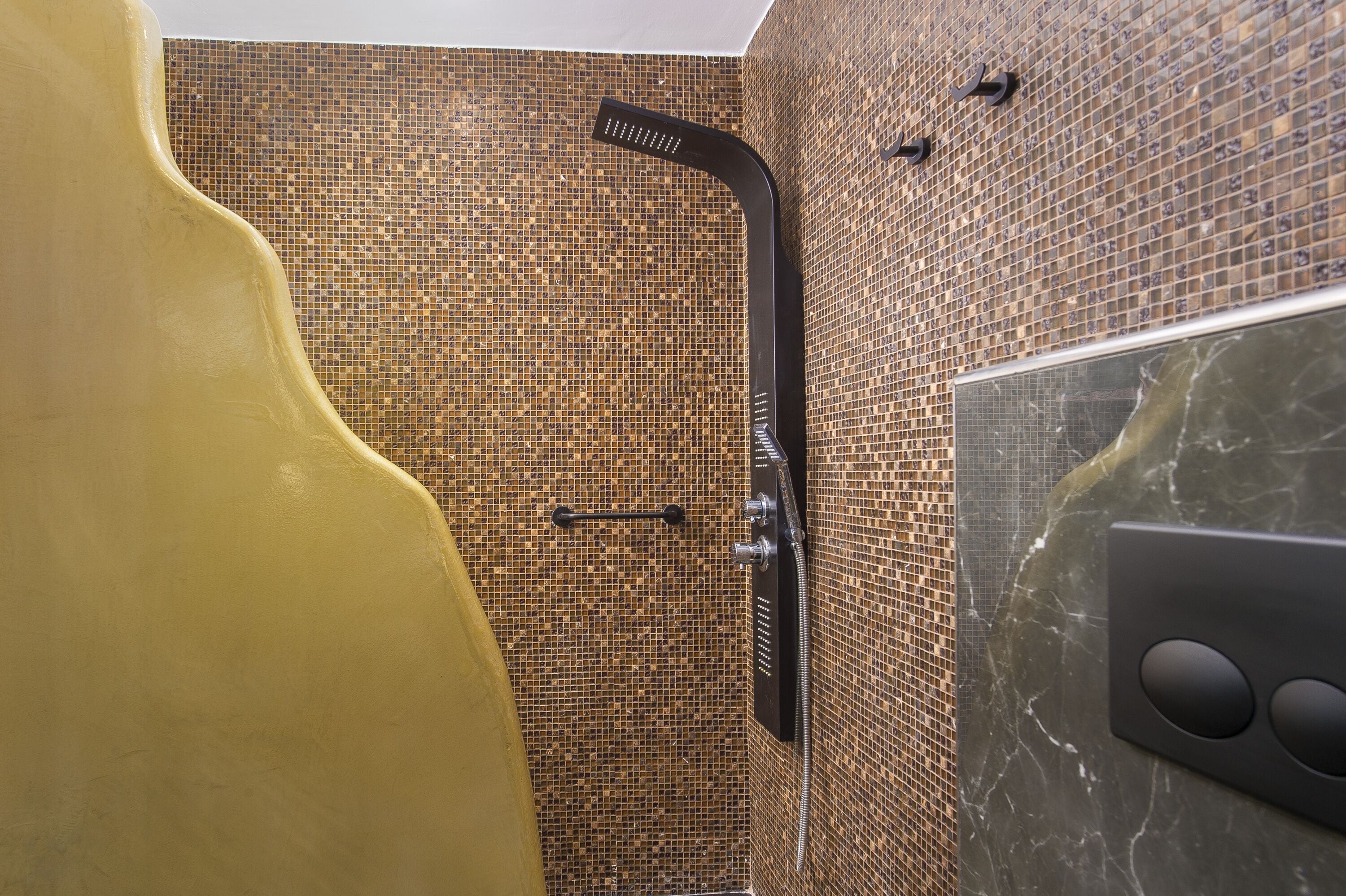 superior villa, hot tub, sea view | bathroom | shower, free toiletries, hair dryer, dressing gowns