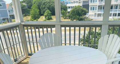 V1252- A Real Beauty! 6 Bedrooms (3 masters), Hot Tub, 2 Com Pools, Foosball!