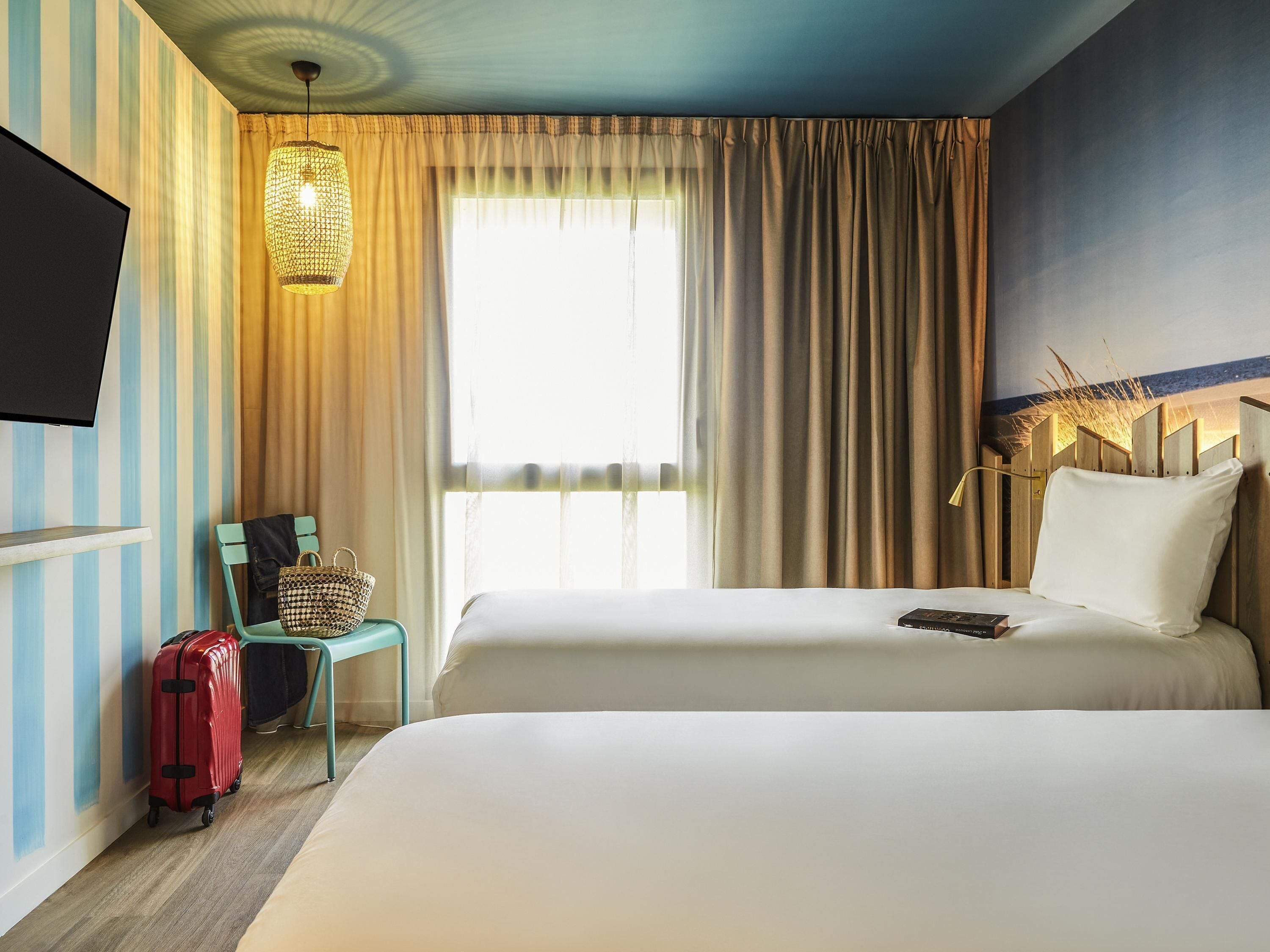 Standaard Twin kamer, 2 eenpersoonsbedden | Luxe beddengoed, geluiddichte muren, gratis wifi, beddengoed