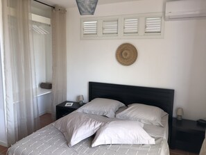 1 Schlafzimmer, Bügeleisen/Bügelbrett, kostenloses WLAN, Bettwäsche