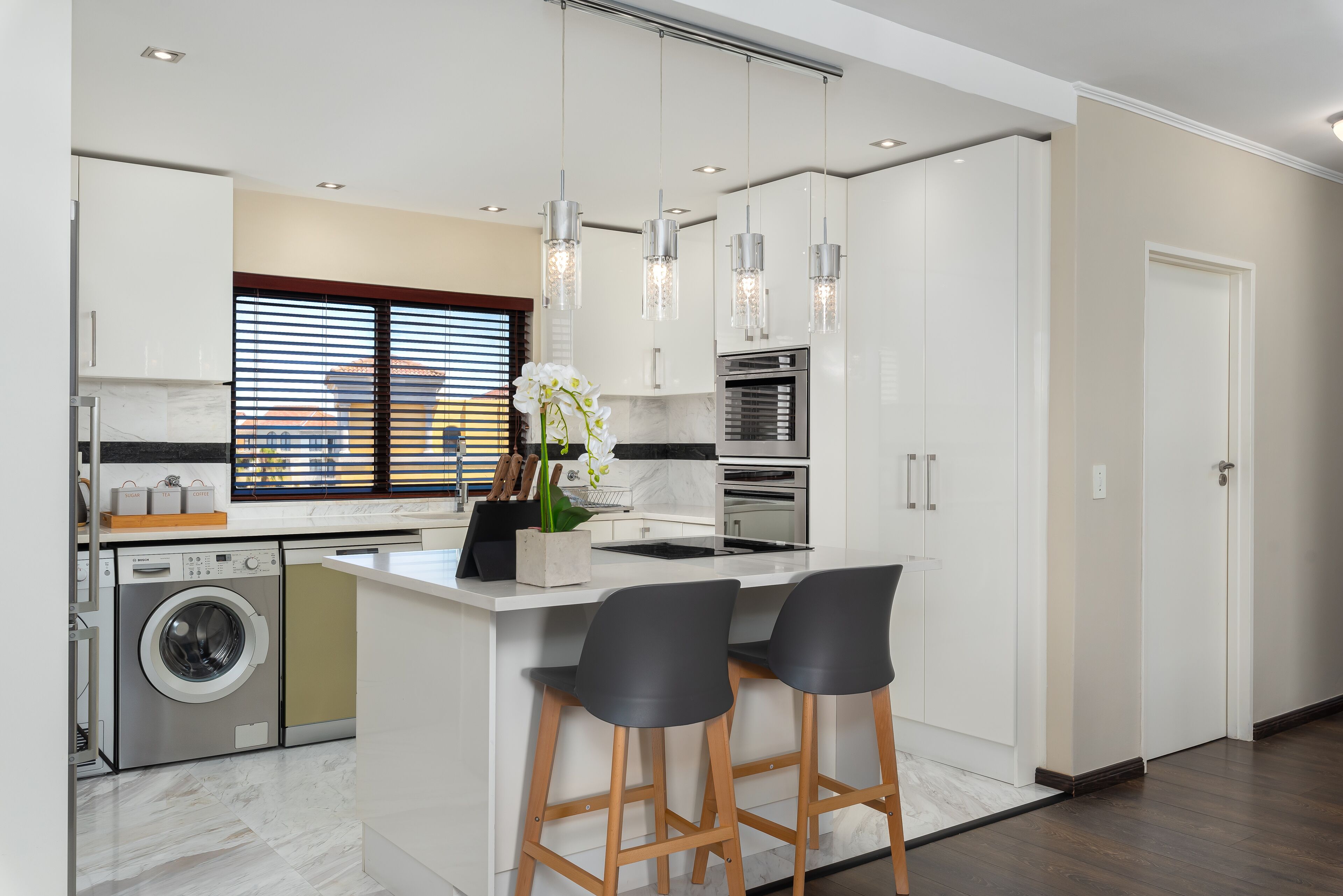 Luxury Apartment | Private kitchen | Fridge, microwave, stovetop, coffee/tea maker