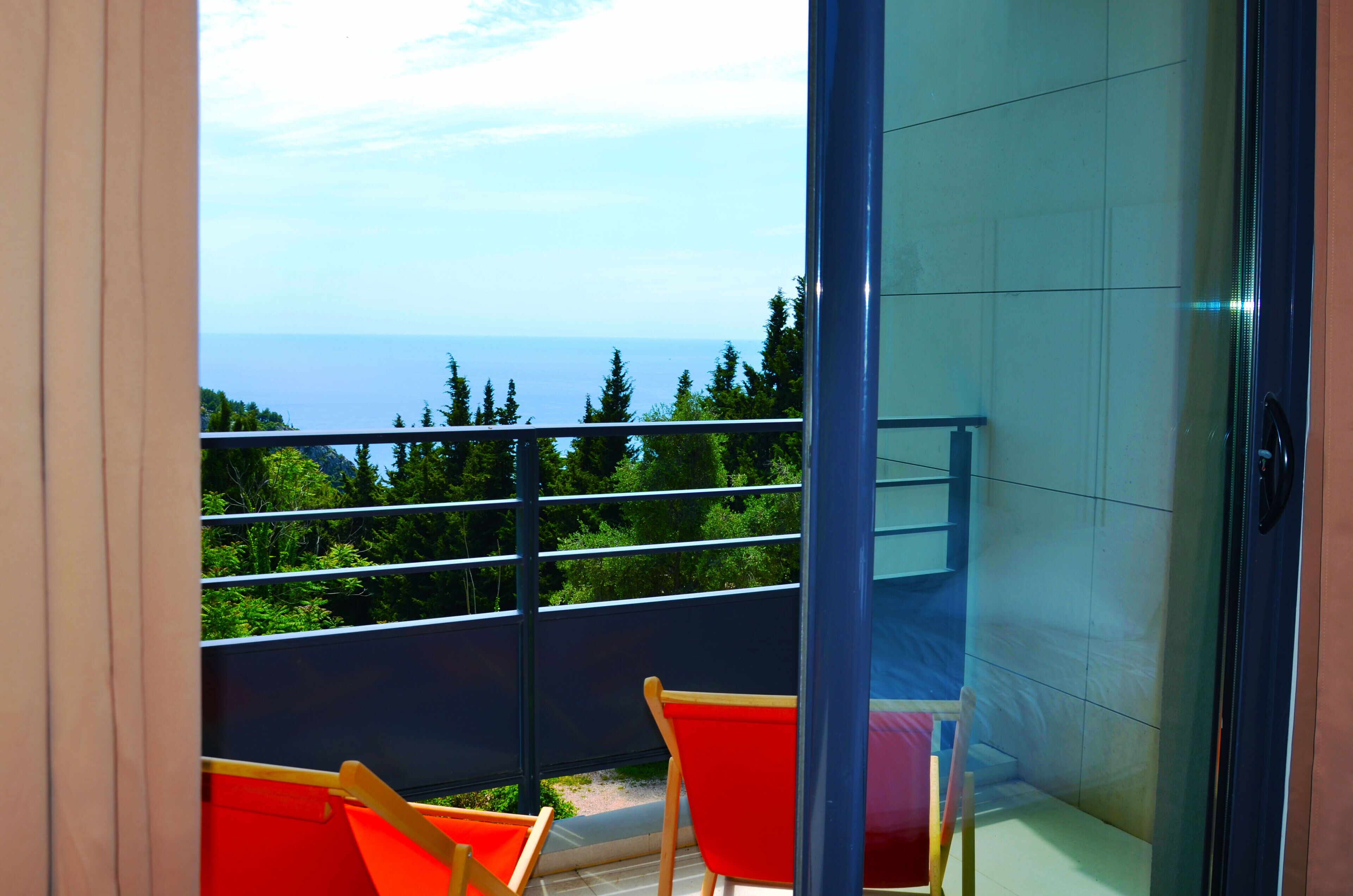 Deluxe Suite, Sea View | View from room