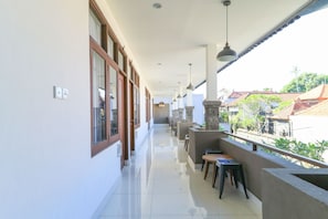 Lobby - Kak Garden Inn by Zuzu (Kuta)