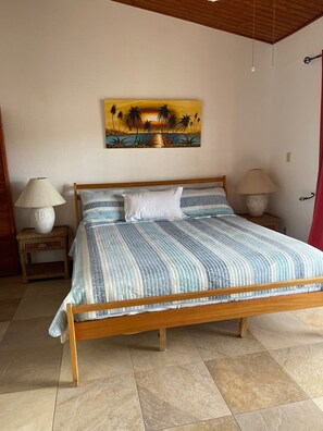 2 chambres, fer et planche Ă repasser, Wi-Fi, draps fournis