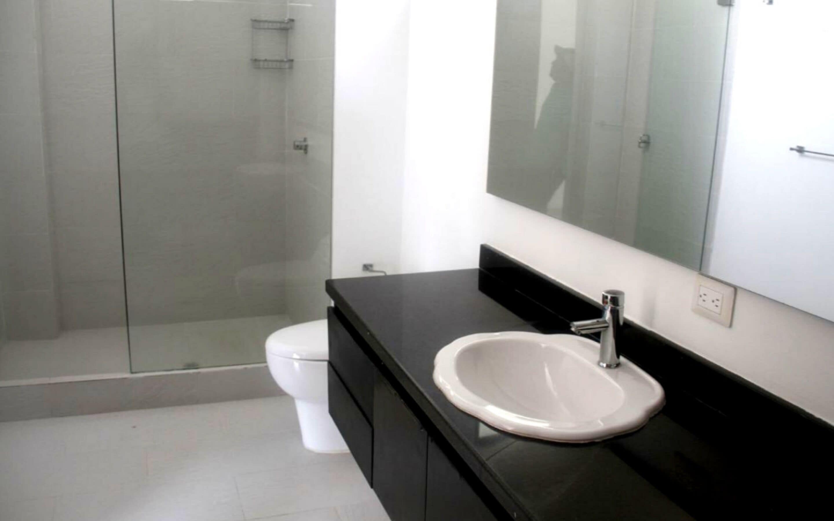 Classic House | Bathroom | Shower, rainfall showerhead