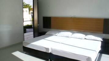 Classic House | 6 bedrooms, bed sheets