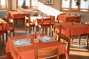 Desayuno continental incluido todos los días