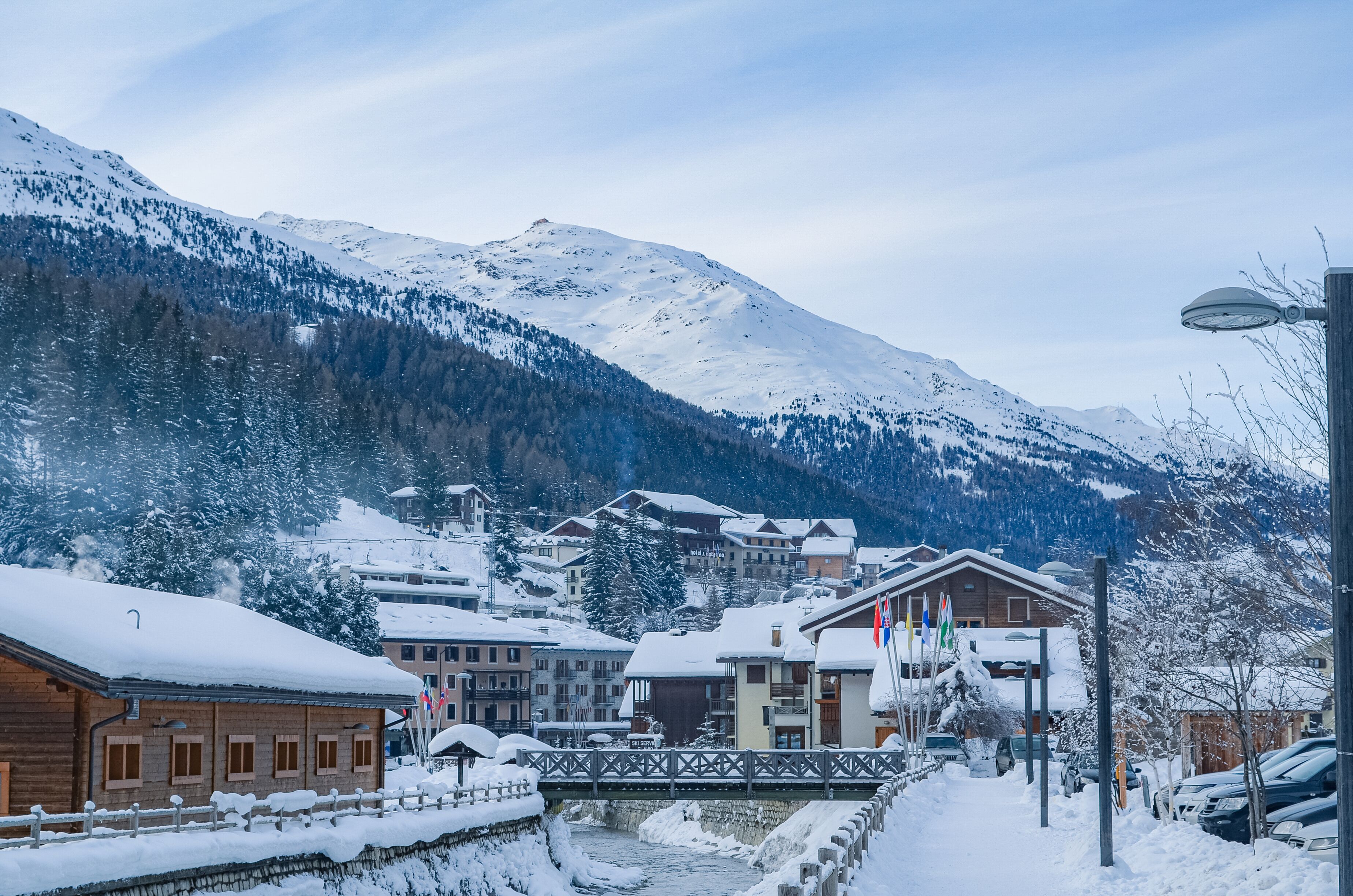 กีฬาฤดูหนาวและสกี