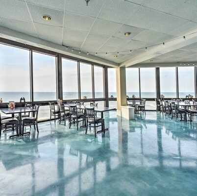 THIS IS THE ONE!! 3511 St Regis - Linens Included!