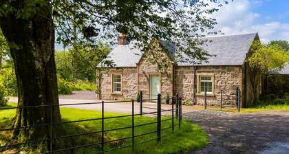 A BEAUTIFUL HOLIDAY LODGE IN PERTHSHIRE, SCOTLAND -SLEEPS 6