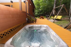 Bain à remous extérieur