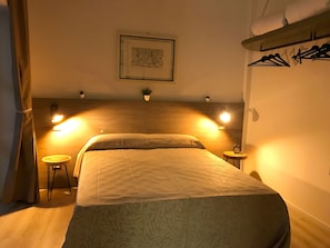 1 bedroom, iron/ironing board, travel cot, free WiFi