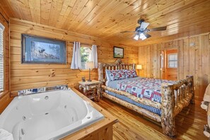 4 bedrooms, iron/ironing board, free WiFi, bed sheets - Mountain Gateway# Sunset# Dollywood#PigeonForge# Gatlinburg  (Sevierville)