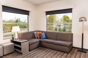 Coffres-forts dans les chambres, rideaux occultants