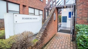 Front of property - Pembroke House Apartments - Parking (Exeter)