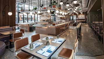 Daily cooked-to-order breakfast for a fee