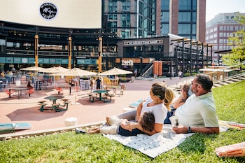 Property grounds at The Rally Hotel at McGregor Square