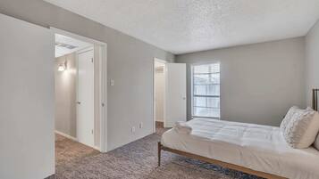 1 bedroom, iron/ironing board, bed sheets