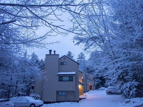 Just Listed! Pet Friendly One Bedroom Condo in Waterville Estates - Kr1ae