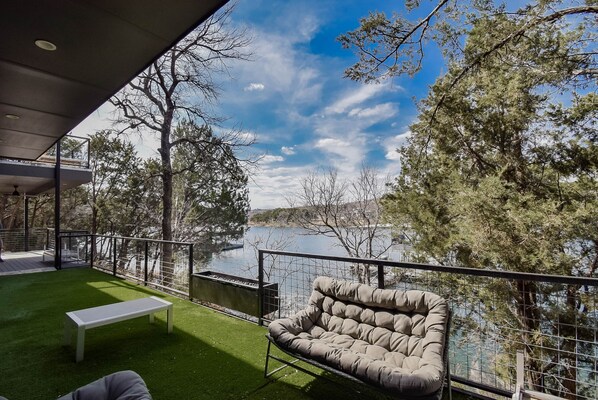 Terrace/patio - Welcome to Gemstone at Possum Kingdom Lake (Graford)