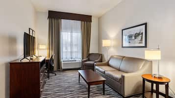 Premium bedding, pillowtop beds, in-room safe, desk