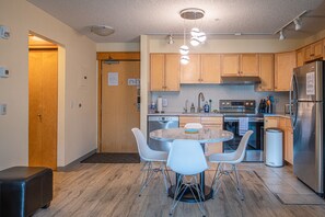 Fridge, microwave, oven, dishwasher