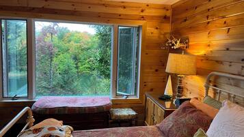 4 chambres, bureau, Wi-Fi gratuit, draps fournis