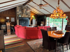 Smart TV, fireplace, DVD player, books - Spacious ADK Waterfront Lodge; Dogs Welcome, Price Drop-Summer Special! (Star Lake)