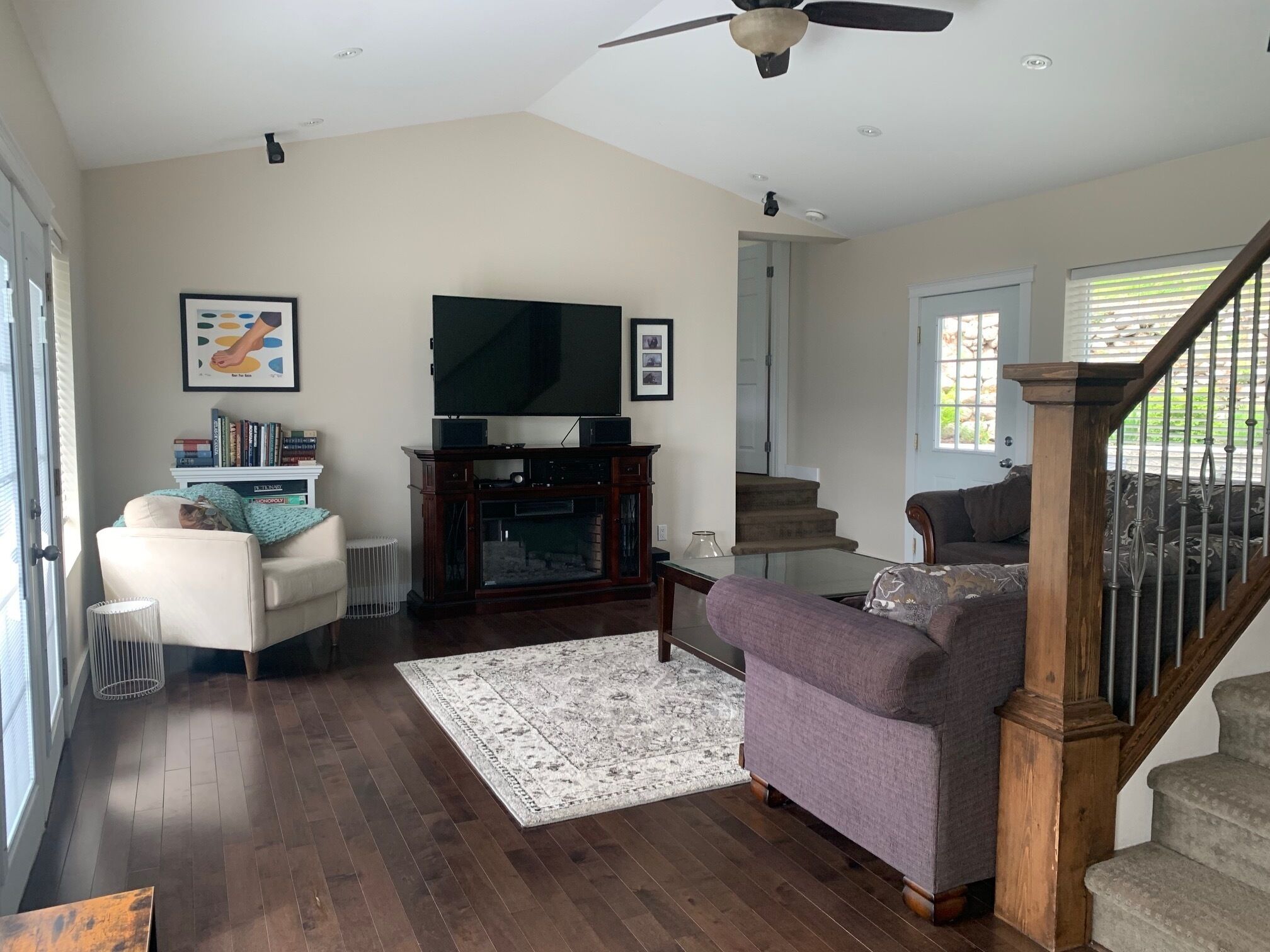 Smart-TV, peis og stereoanlegg