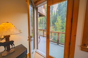 Appart'hôtel, plusieurs lits, vue cour intérieure (Timbers 3076) | Extérieur