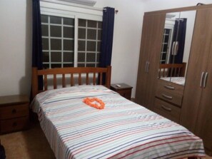 4 habitaciones y wifi gratis