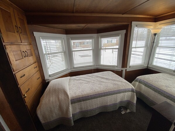 2 chambres, Wi-Fi gratuit, draps fournis