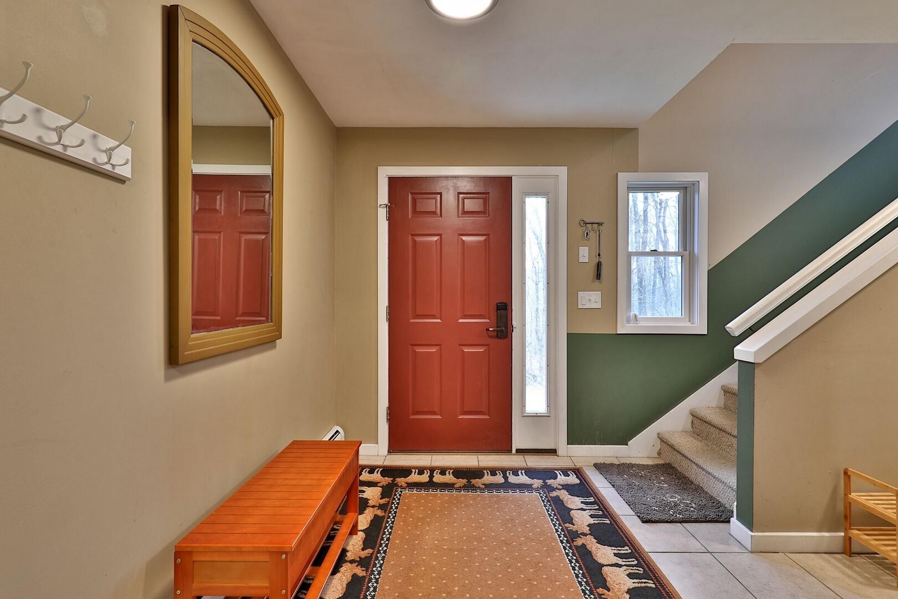 المنشأة من الداخل