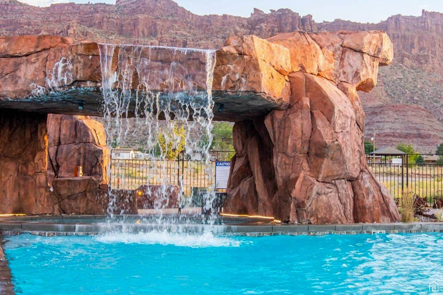 Beheizter Pool